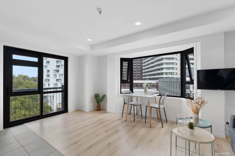 7A/2 Eden Crescent, Auckland Central, Auckland - Carousel 1