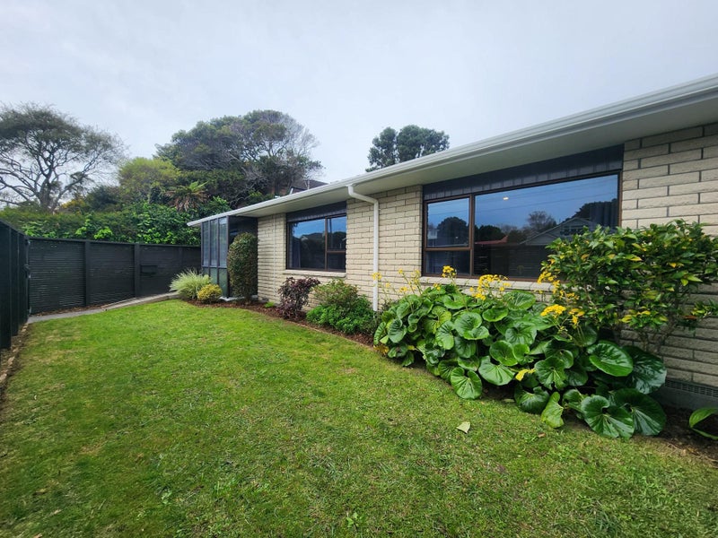 77A Tukapa Street, Westown, New Plymouth - Carousel 1