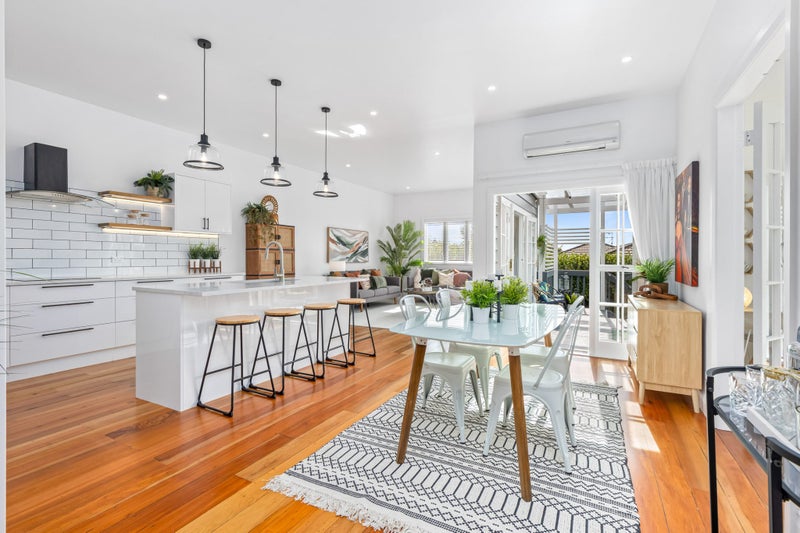 83 Golf Road, New Lynn, Auckland - Carousel 1