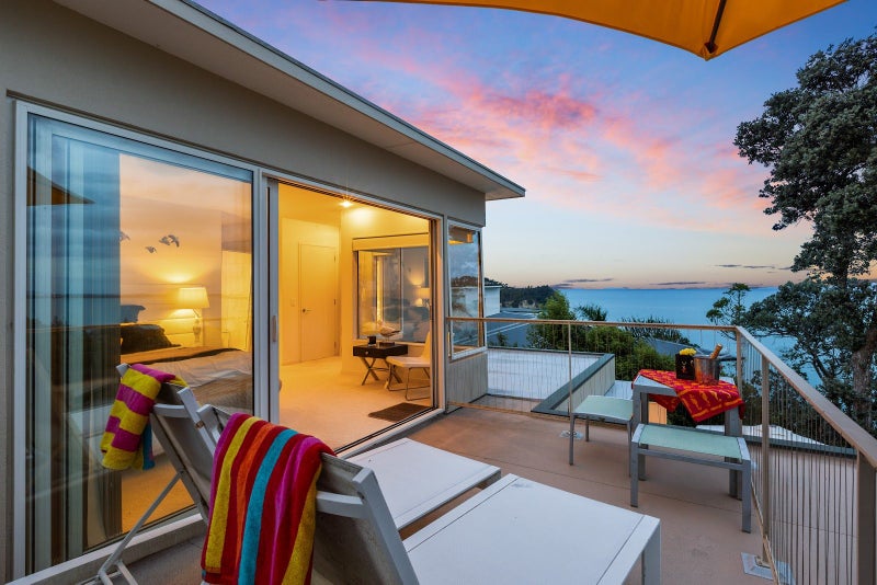 17 Sykes Avenue, Hatfields Beach, Orewa - Carousel 2