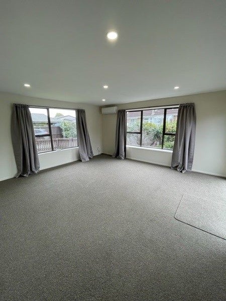 1/127 Reynolds Avenue, Bishopdale, Christchurch - Carousel 2