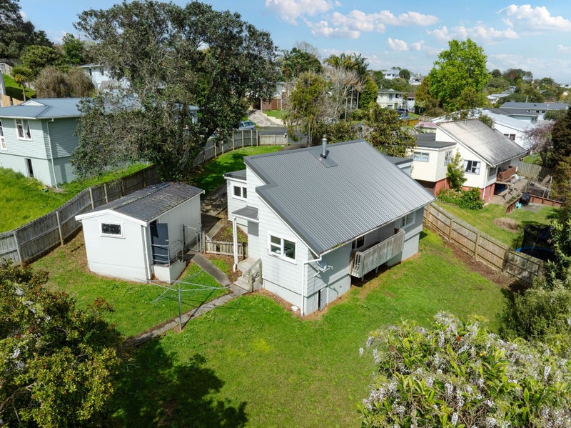 15 Friendship Place, Onerahi, Whangarei - Carousel 2