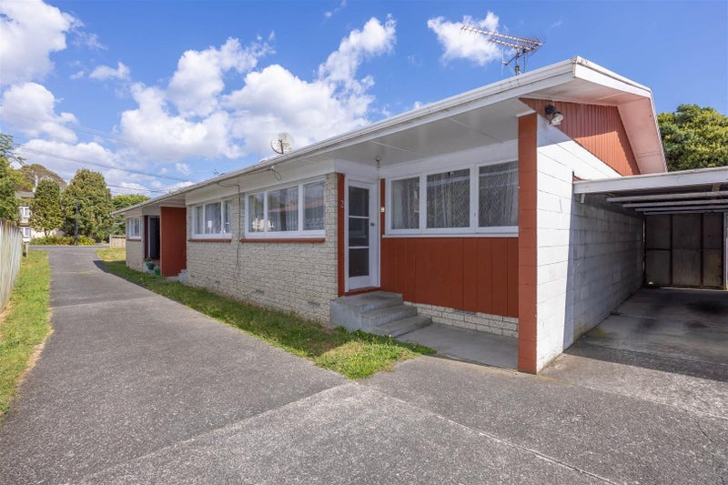 101A Knighton Road, Hillcrest, Hamilton - Carousel 1