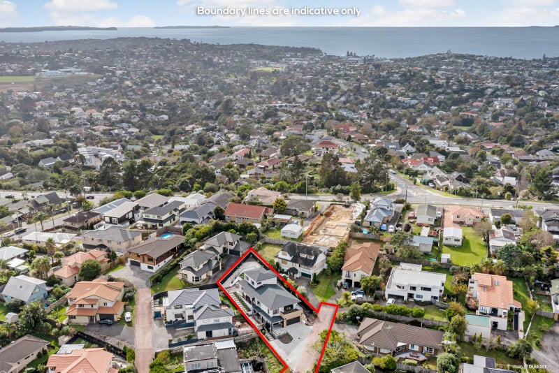 33 Manu Place, Pinehill, Auckland - Carousel 1