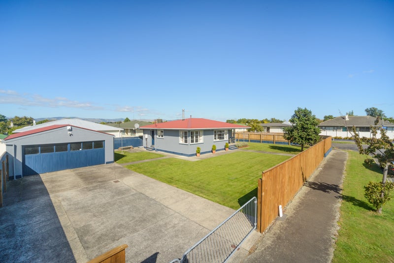 28 Vernon Avenue, Takaro, Palmerston North - Carousel 2