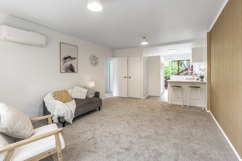 3/16 Knight Avenue, Mount Albert, Auckland - Carousel 2