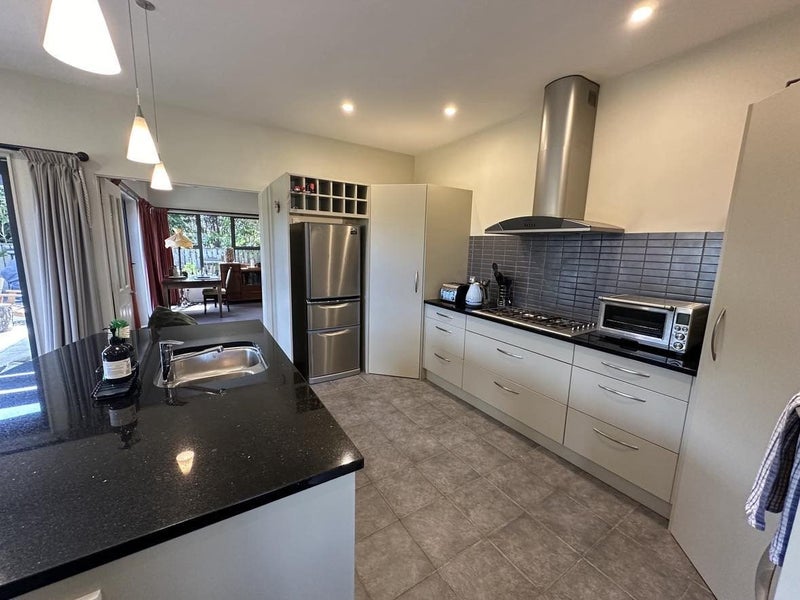 18 Silver Pine Avenue, Woodridge, Wellington - Carousel 2