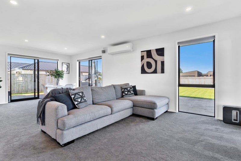11 Tuatahi Avenue, Solway, Masterton - Carousel 2