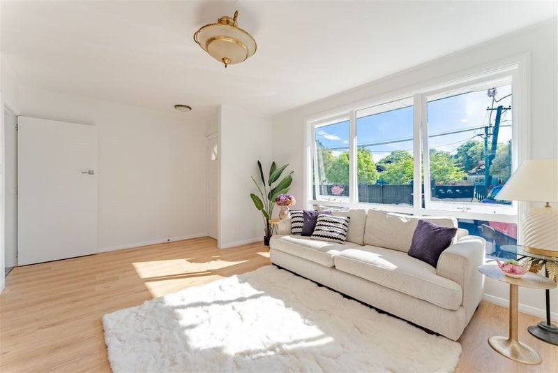 20 Flay Crescent, Burnside, Christchurch - Carousel 1