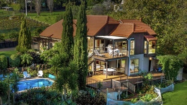 392 REDOUBT RD, Totara Park, Auckland - Carousel 1