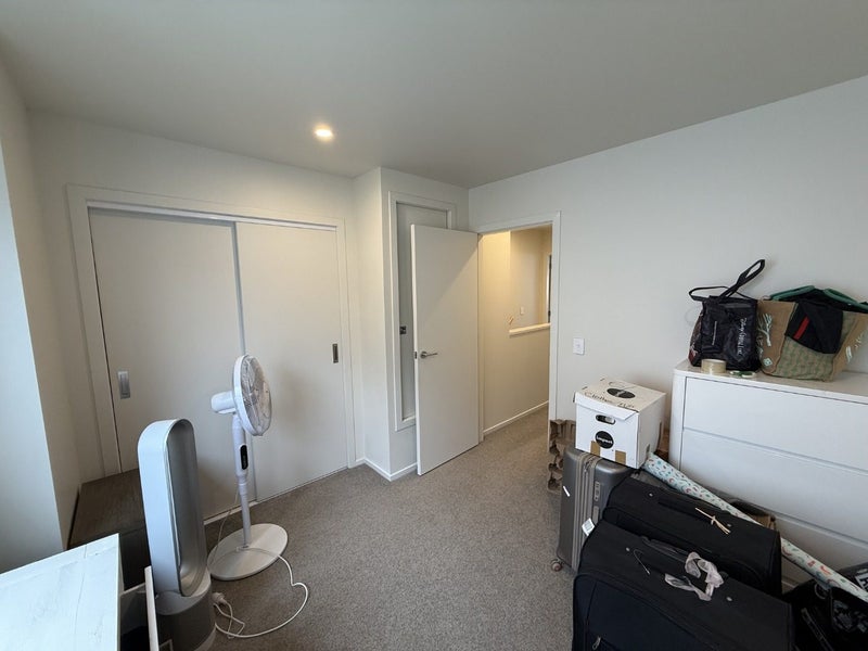 2/35 Sladden Street, Naenae, Lower Hutt - Carousel 15