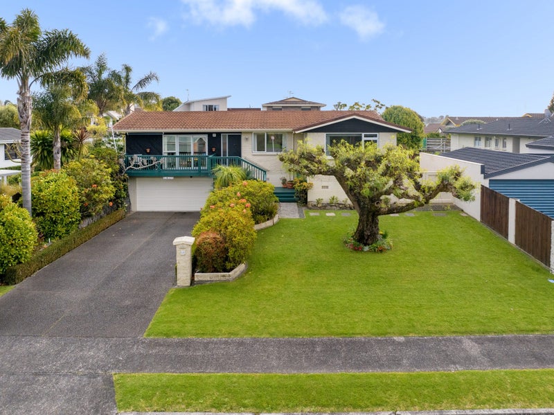 68 Forrester Drive, Welcome Bay, Tauranga - Carousel 1