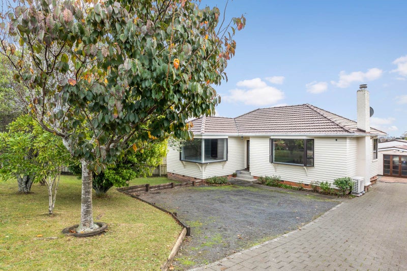 5 Netherton Street, New Windsor, Auckland - Carousel 2