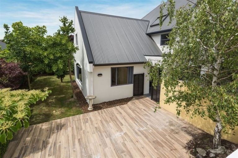 27 Nyoli Street, Northcote, Christchurch - Carousel 14