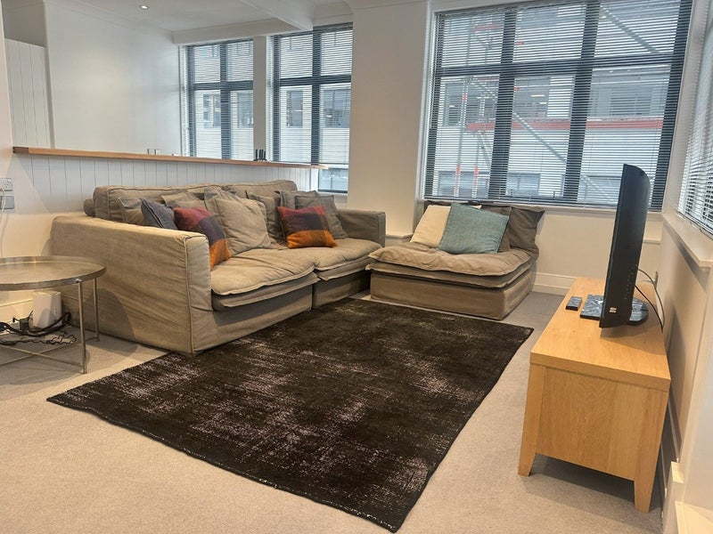 7F/16 The Terrace, Wellington Central, Wellington - Carousel 2