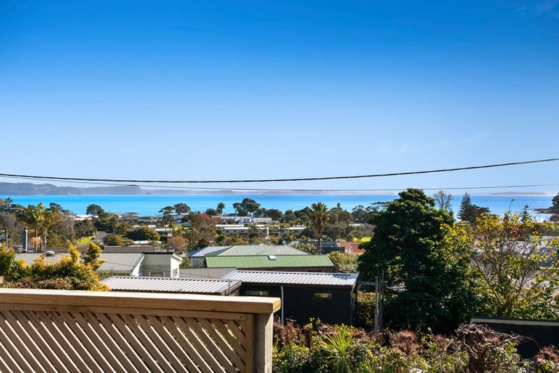 25 Kauri Road, Stanmore Bay, Whangaparaoa - Carousel 11