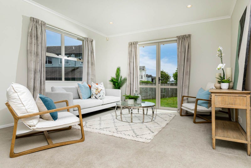 111 Mackay Drive, Greenhithe, Auckland - Carousel 2