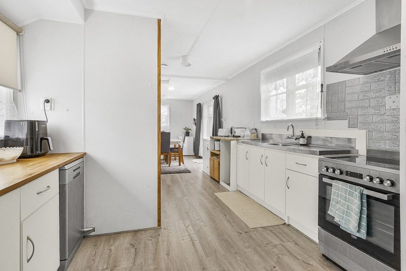 68 Paul Crescent, Fairfield, Hamilton - Carousel 2