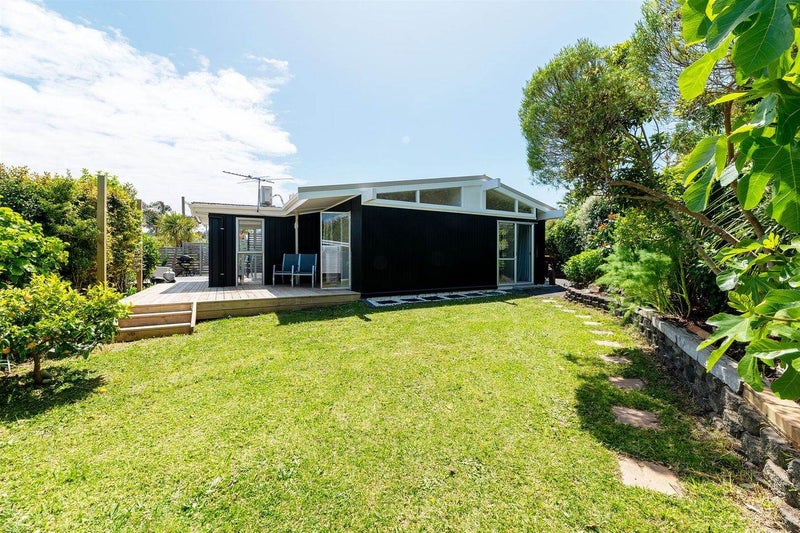 3/38 William Souter Street, Forrest Hill, Auckland - Carousel 1