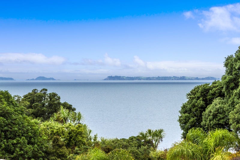 89 Churchill Road, Murrays Bay, Auckland - Carousel 1