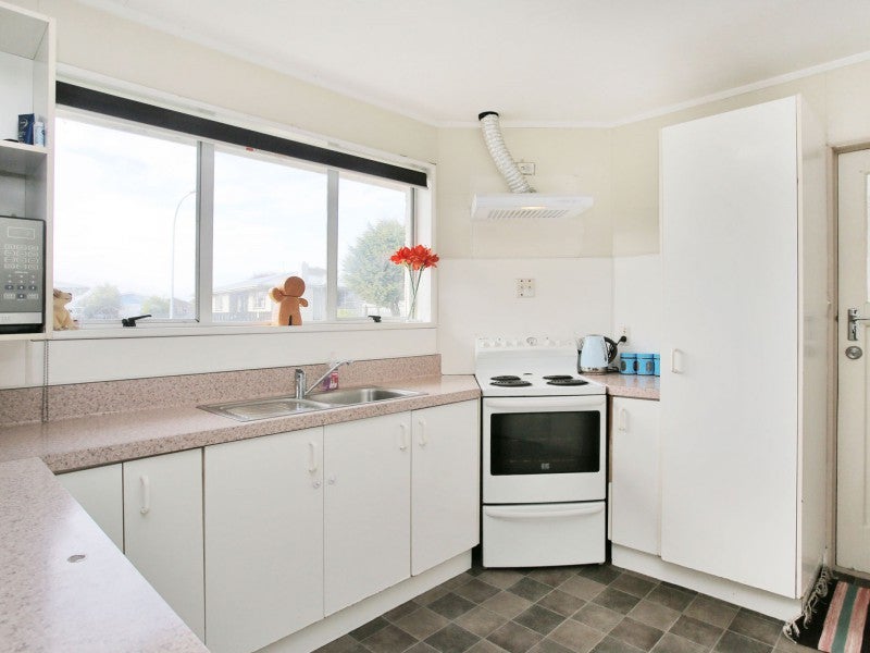 9 Burns Street, Kew, Invercargill - Carousel 2