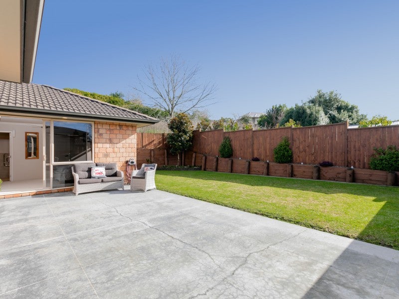 4 Mayfield Lane, Bethlehem, Tauranga - Carousel 2