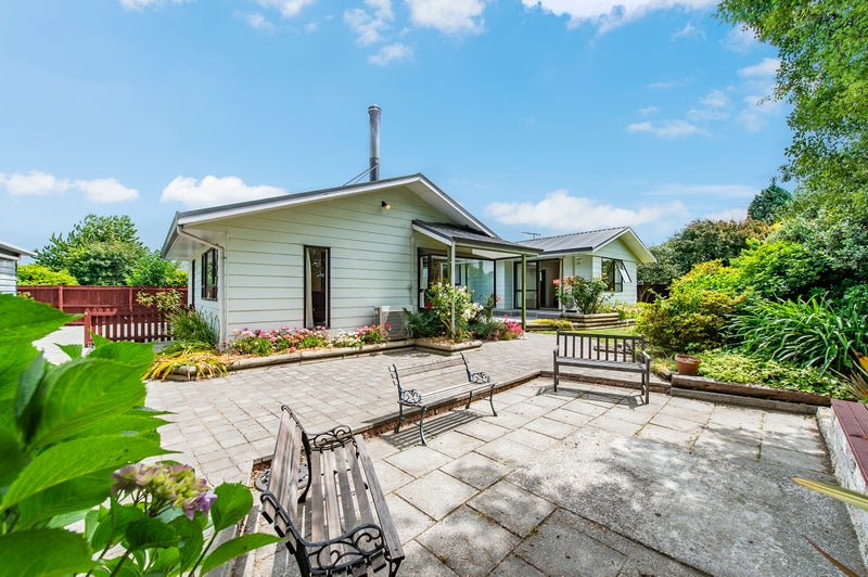 17 Gibson Drive, Hornby, Christchurch - Carousel 2
