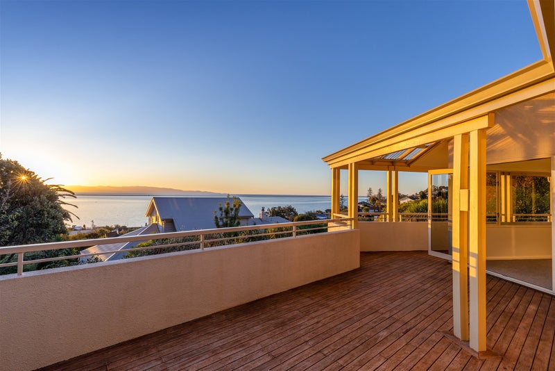 20 Bay View Road, Atawhai, Nelson - Carousel 1