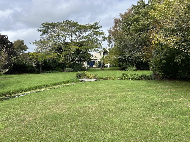 475 Robinsons Road, Christchurch - Carousel 1