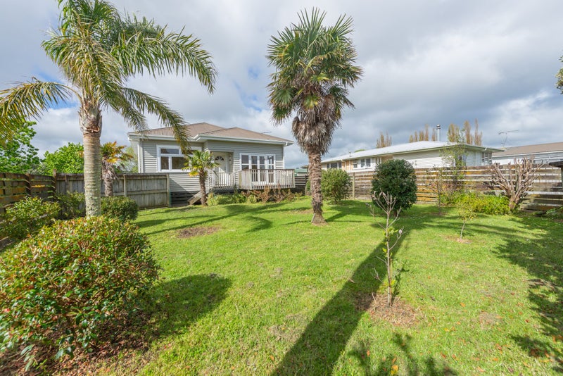 45A Parakai Avenue, Parakai, Helensville - Carousel 1