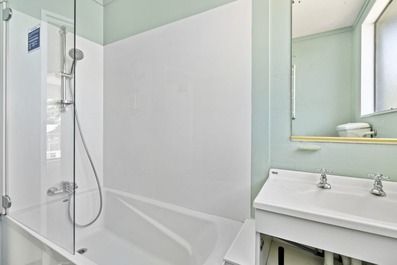 5/102 Lyall Parade, Lyall Bay, Wellington - Carousel 15