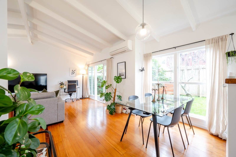 4/15 Normans Hill Road, Onehunga, Auckland - Carousel 2