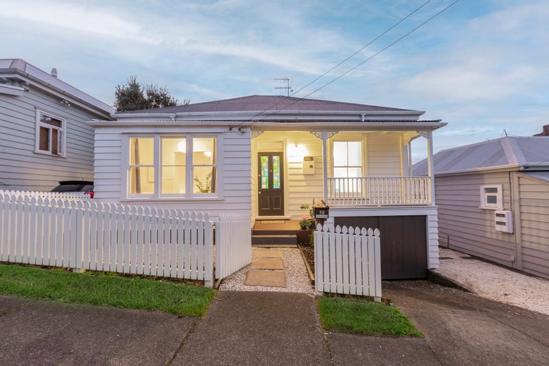 19 Second Avenue, Kingsland, Auckland - Carousel 1