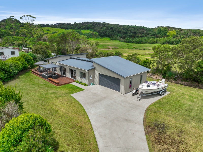67A Jack Boyd Drive, Kaiwaka - Carousel 2