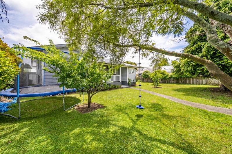 20 Blenheim Street, Upper Hutt Central, Upper Hutt - Carousel 2