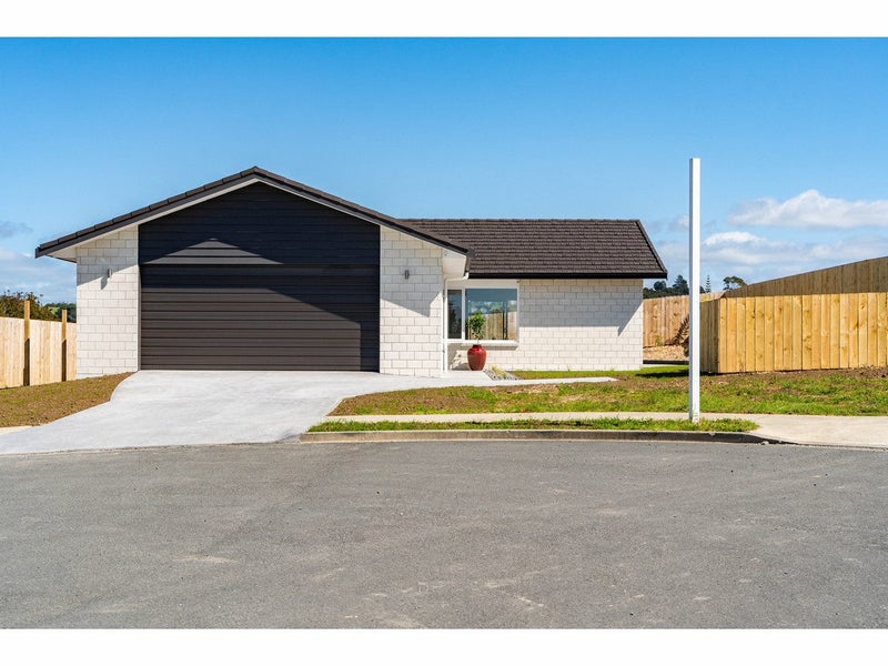 37 Weka Street, Mangawhai - Carousel 1