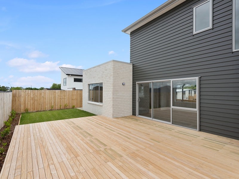 11 Springside Court, Huntington, Hamilton - Carousel 25