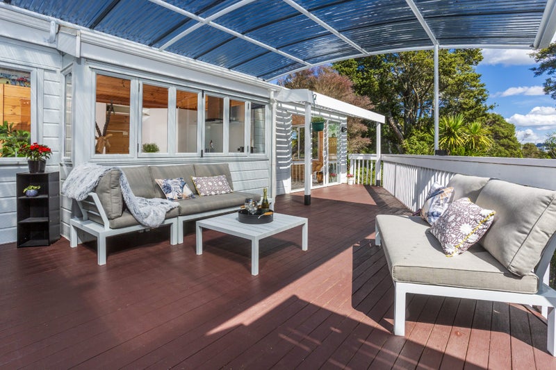3 Stonedge Lane, Rosedale, Auckland - Carousel 1