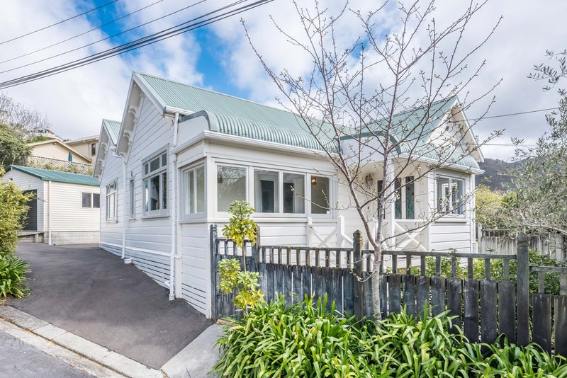 385 Karori Road, Karori, Wellington - Carousel 2