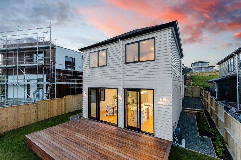 7 Makumaku Place, Long Bay, Auckland - Carousel 33