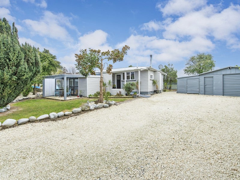 1930 Tramway Road, Sheffield, Sheffield - Carousel 1