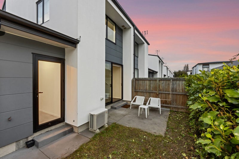 23 Verlamio Lane, Edgeware, Christchurch - Carousel 2