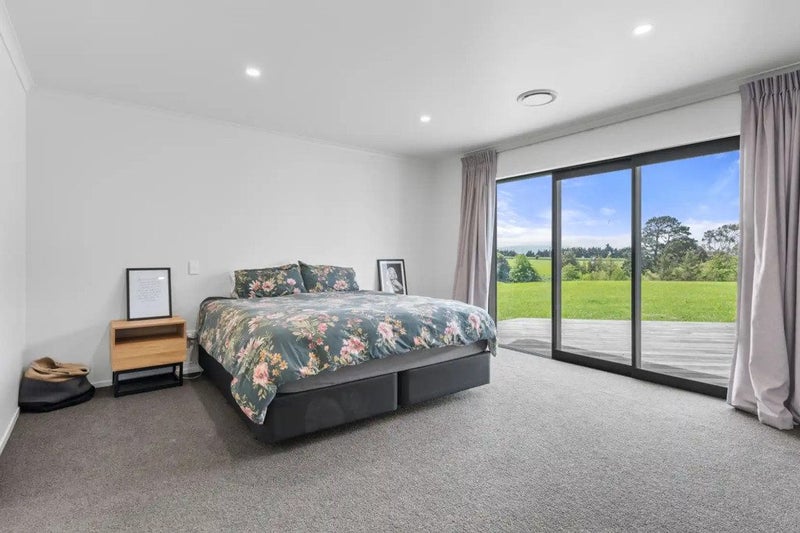 117 Ruakokoputuna Road, Ruakokoputuna, Martinborough - Carousel 19