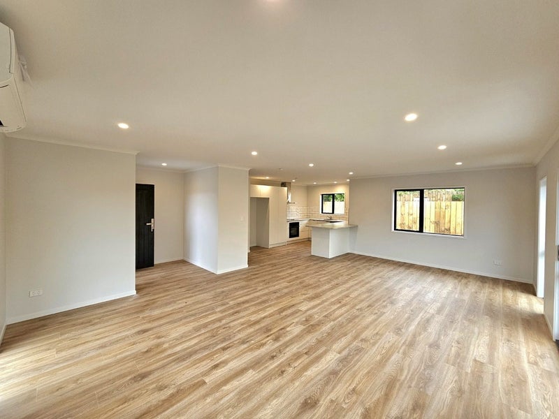 43A South Road, Blagdon, New Plymouth - Carousel 2