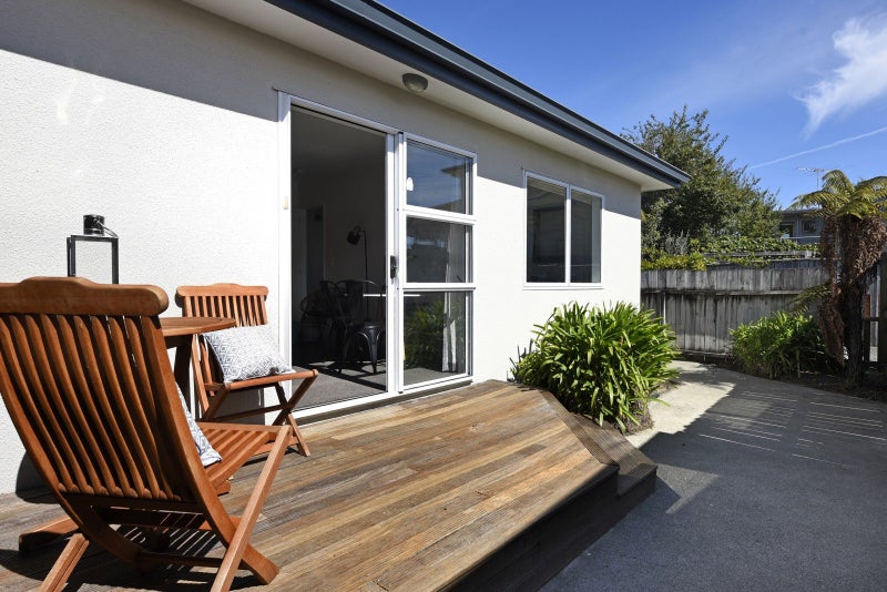 57D BEACH RD, Tahunanui, Nelson - Carousel 1