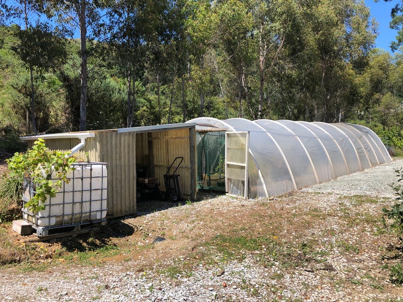 8 Mockingbird Ridge, Takaka - Carousel 2