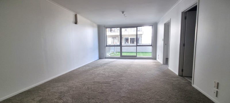 2M/20 Charlotte Street, Eden Terrace, Auckland - Carousel 2