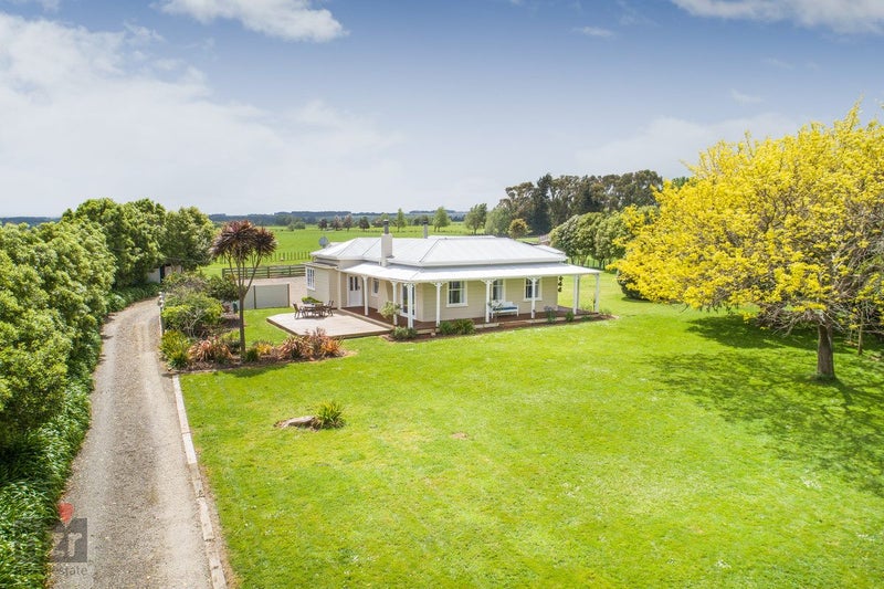 1807 Kimbolton Road, Kiwitea, Feilding - Carousel 1