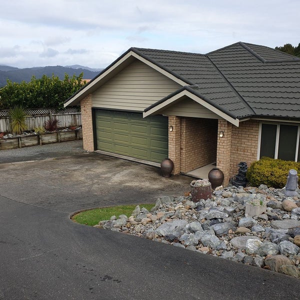 19A Betty Watt Grove, Riverstone Terraces, Upper Hutt - Carousel 2