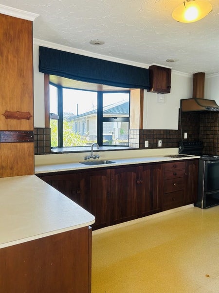 80 Balrudry Street, Avonhead, Christchurch - Carousel 2